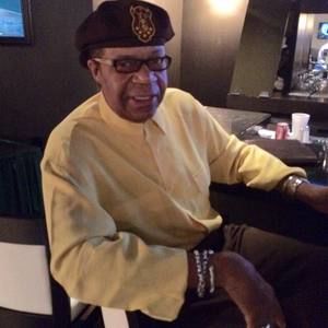 Meet your Posher, Lester